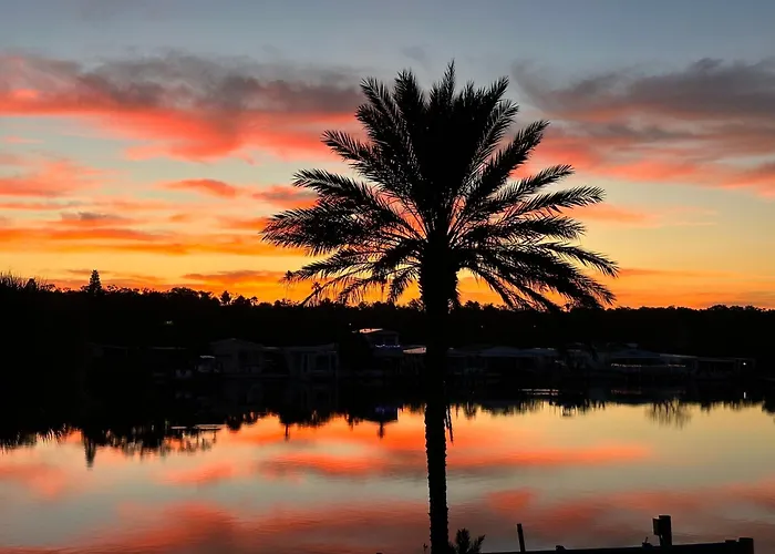 Tropical Blue Water Beachside 7 Apartment Clearwater Beach