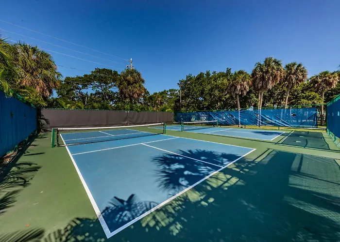 Apartment Tropical Blue Water Beachside 7 *