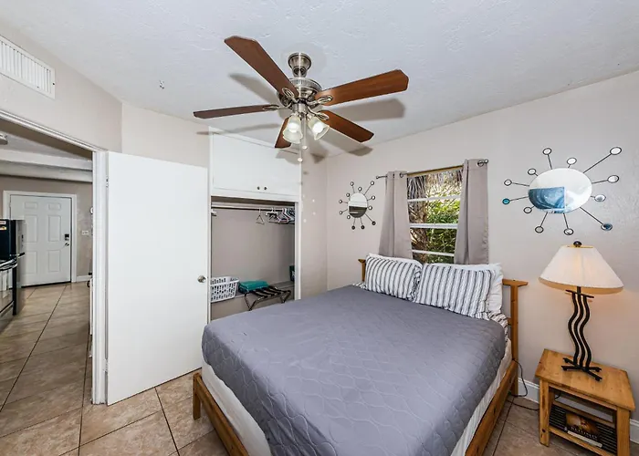 Apartment Tropical Blue Water Beachside 7 Clearwater Beach