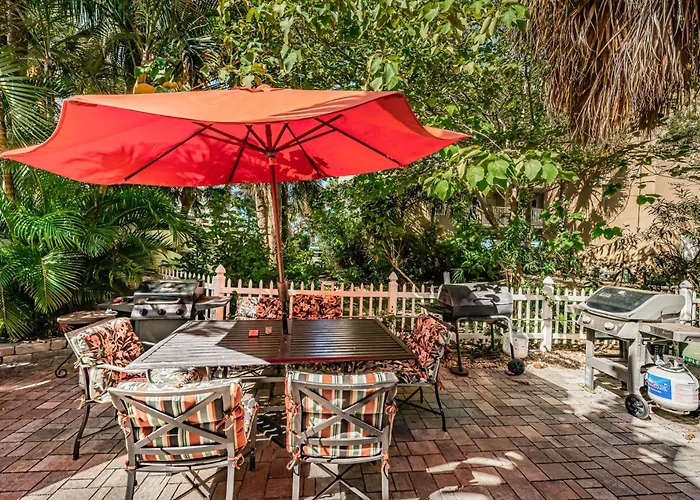 Tropical Blue Water Beachside 7 * Clearwater Beach